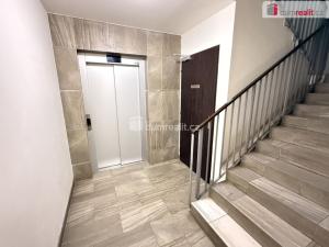 Pronájem bytu 1+kk, Praha - Stodůlky, Toufarova, 42 m2