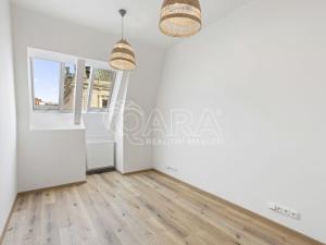 Pronájem bytu 3+1, Praha - Vinohrady, Římská, 74 m2