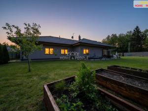 Prodej rodinného domu, Srubec, Slunečná, 230 m2