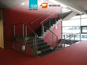 Pronájem skladu, Pardubice, 3000 m2