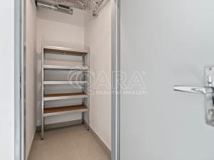 Pronájem bytu 2+kk, Praha - Pitkovice, Penízovková, 59 m2