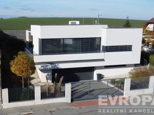 Prodej rodinného domu, Moravany, U Hájku, 197 m2