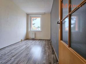 Prodej bytu 3+1, Jirkov, Pod Přivaděčem, 64 m2