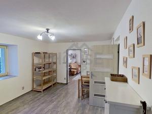 Prodej bytu 3+kk, Slaný, Kynského, 64 m2