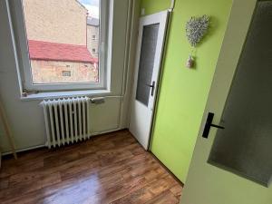 Prodej bytu 2+1, Lom, Vrchlického, 58 m2