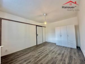 Pronájem bytu 2+1, Kladno, Havlíčkova, 55 m2