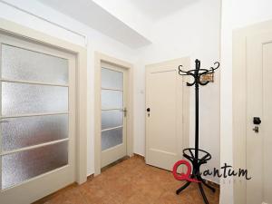 Pronájem kanceláře, Praha - Vršovice, 28. pluku, 16 m2