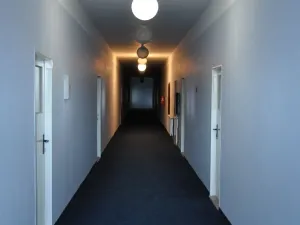 Pronájem skladu, Chomutov, 1300 m2