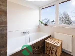 Prodej rodinného domu, Mladá Boleslav - Čejetice, Nezvalova, 251 m2