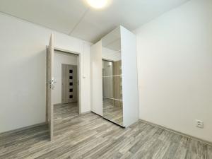 Pronájem bytu 4+kk, Kladno - Kročehlavy, Děčínská, 68 m2