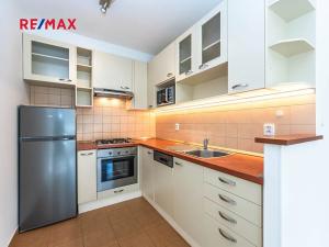 Pronájem bytu 2+kk, Praha - Michle, Bítovská, 39 m2