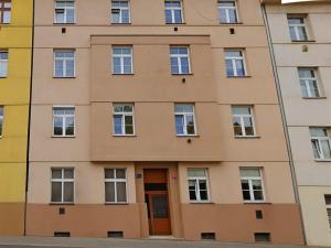 Prodej bytu 3+1, Praha - Nusle, Táborská, 55 m2