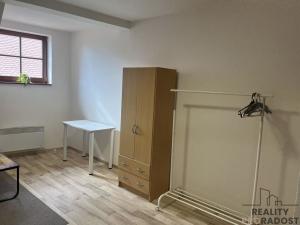 Pronájem bytu 1+kk, Znojmo, Velká Mikulášská, 31 m2