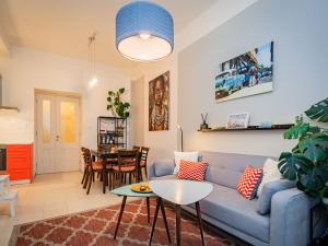 Prodej bytu 2+kk, Praha - Nusle, náměstí Generála Kutlvašra, 50 m2