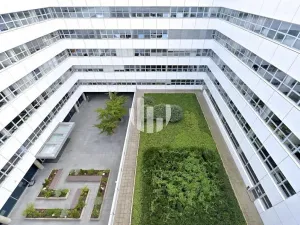 Pronájem kanceláře, Praha - Smíchov, Radlická, 790 m2