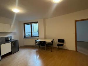 Pronájem bytu 2+kk, Praha - Nusle, Mojmírova, 50 m2