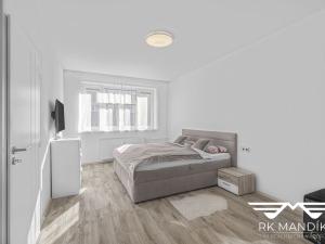 Pronájem bytu 2+kk, Praha - Libeň, Čihákova, 55 m2