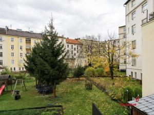 Pronájem bytu 2+kk, Hradec Králové, Čelakovského, 35 m2