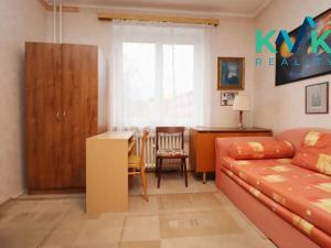 Prodej bytu 2+1, Karlovy Vary, Hybešova, 57 m2