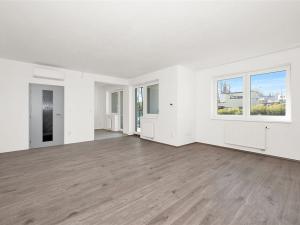 Prodej bytu 2+kk, Hustopeče, Alejní, 56 m2