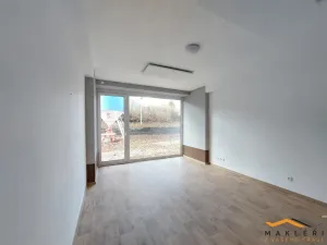 Pronájem bytu 1+kk, Třešť, Nádražní, 30 m2