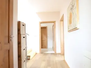 Pronájem rodinného domu, Praha - Dubeč, Kolocova, 221 m2