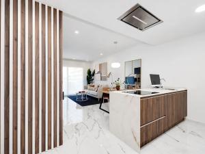 Prodej atypického bytu, San Miguel de Salinas, Španělsko, 70 m2