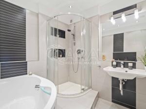 Prodej bytu 5+kk, Praha - Řepy, Španielova, 99 m2