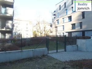 Pronájem bytu 2+kk, Liberec, Vítězná, 60 m2