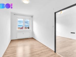 Prodej bytu 3+1, Hrochův Týnec, Sídliště, 71 m2