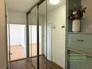 Prodej bytu 2+1, Olomouc, Handkeho, 66 m2