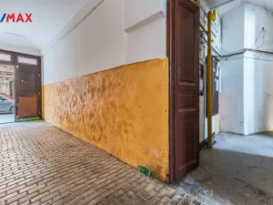 Pronájem obchodního prostoru, Praha - Žižkov, Seifertova, 110 m2