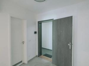 Pronájem bytu 2+kk, Praha - Smíchov, U Blaženky, 48 m2