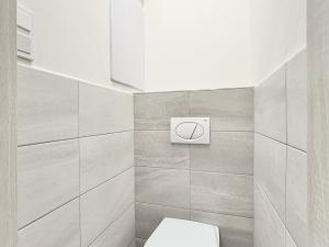 Pronájem bytu 3+1, Liberec - Liberec XIII-Nové Pavlovice, Bezová, 67 m2