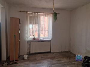 Prodej bytu 3+1, Stráž, 74 m2