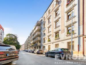 Pronájem bytu 2+1, Praha - Košíře, Pod Kavalírkou, 41 m2