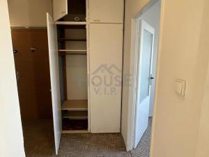 Prodej bytu 2+1, Praha - Řepy, Laudova, 42 m2