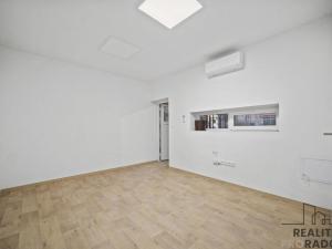 Pronájem skladu, Vysoké Mýto, 647 m2