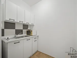 Pronájem skladu, Vysoké Mýto, 647 m2