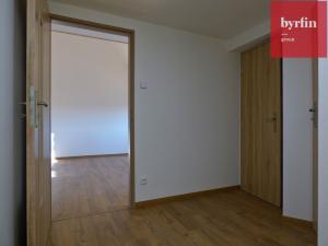 Pronájem bytu 2+kk, Opava, Na Dolním poli, 42 m2