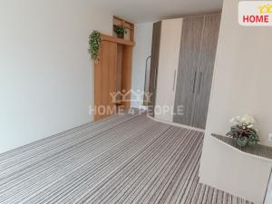 Pronájem bytu 2+1, Židlochovice, náměstí Míru, 51 m2