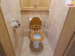 Pronájem bytu 2+1, Židlochovice, náměstí Míru, 51 m2