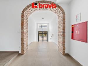 Prodej obchodního prostoru, Zastávka, 1. máje, 241 m2