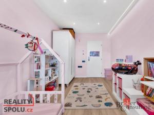 Prodej bytu 3+1, Praha - Černý Most, Kpt. Stránského, 75 m2