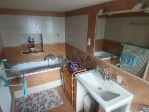 Pronájem rodinného domu, Nezvěstice, 128 m2