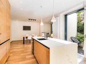 Prodej kanceláře, Brno, Obecní, 287 m2