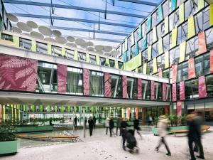 Pronájem kanceláře, Praha - Karlín, Karolinská, 406 m2