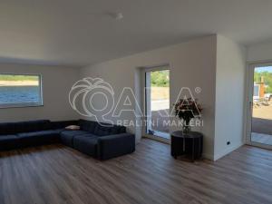 Prodej bytu 2+kk, Kunčice nad Labem, 79 m2