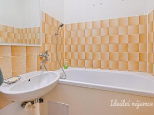 Prodej bytu 1+1, Brno, Veletržní, 42 m2