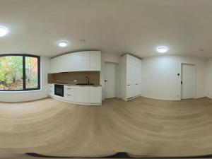 Pronájem bytu 2+kk, Praha - Libeň, Na Okrouhlíku, 52 m2